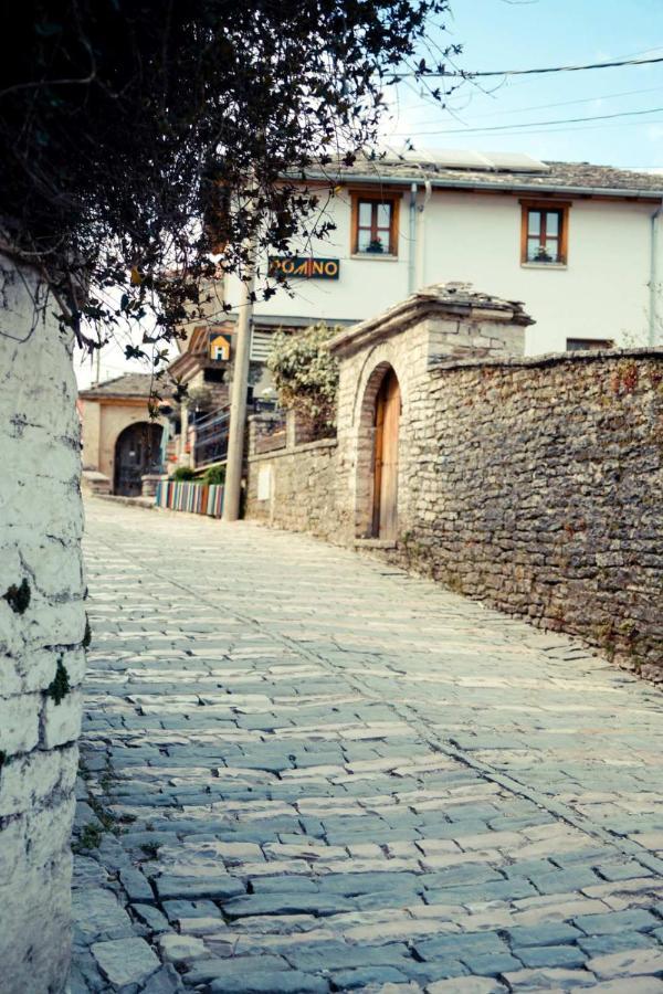 Hotel Domino Gjirokastra Zewnętrze zdjęcie