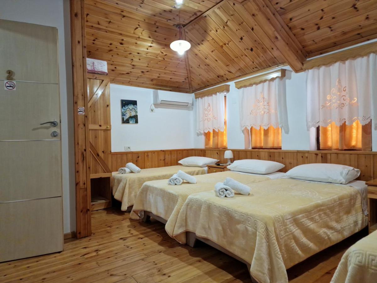 Hotel Domino Gjirokastra Zewnętrze zdjęcie