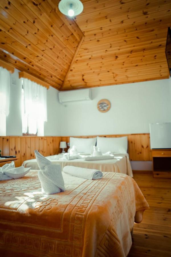 Hotel Domino Gjirokastra Zewnętrze zdjęcie