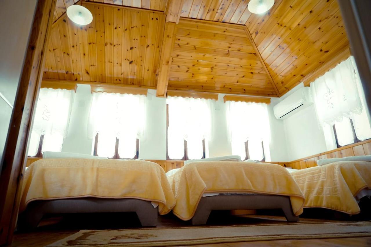 Hotel Domino Gjirokastra Zewnętrze zdjęcie