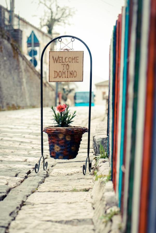 Hotel Domino Gjirokastra Zewnętrze zdjęcie