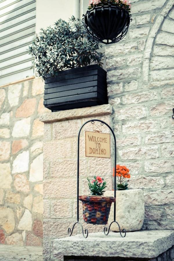 Hotel Domino Gjirokastra Zewnętrze zdjęcie